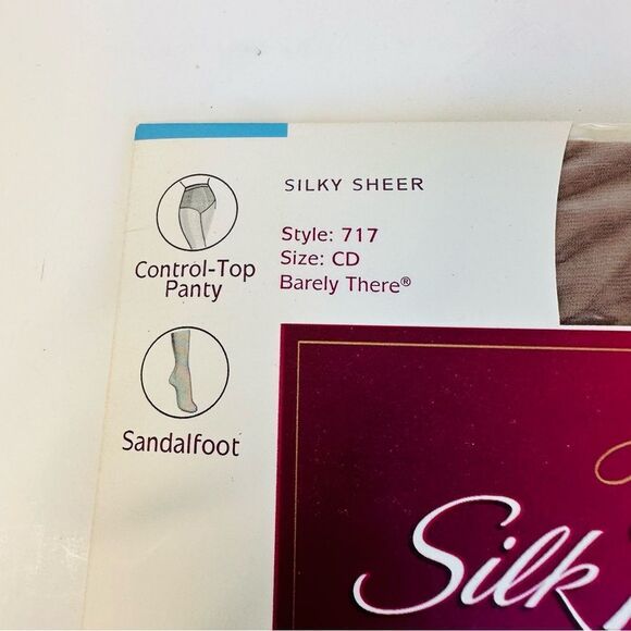 VTG Silk Reflections Silky Sheer Pantyhose Size CD Barely There NIP - Picture 2 of 4